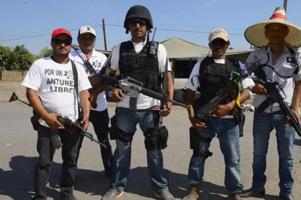 EN MICHOACÁN, ERAN GRUPOS DE AUTODEFENSAS, AHORA SON NARCOS