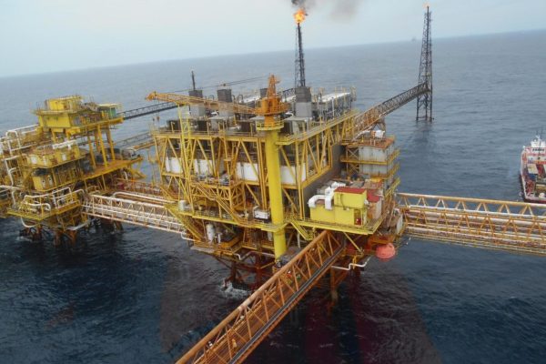 PEMEX, BARRIL SIN FONDO; CON DINERO DE LOS CONTRIBUYENTES, EL GOBIERNO PAGARÁ OTROS 10 MIL MDD DE DEUDA