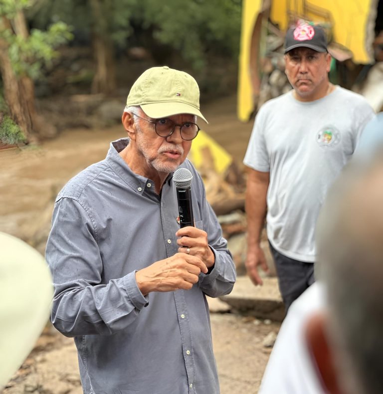 EL DOCTOR DA LA CARA Y SE HACE PRESENTE EN JALCOCOTÁN PARA APOYAR A VÍCTIMAS