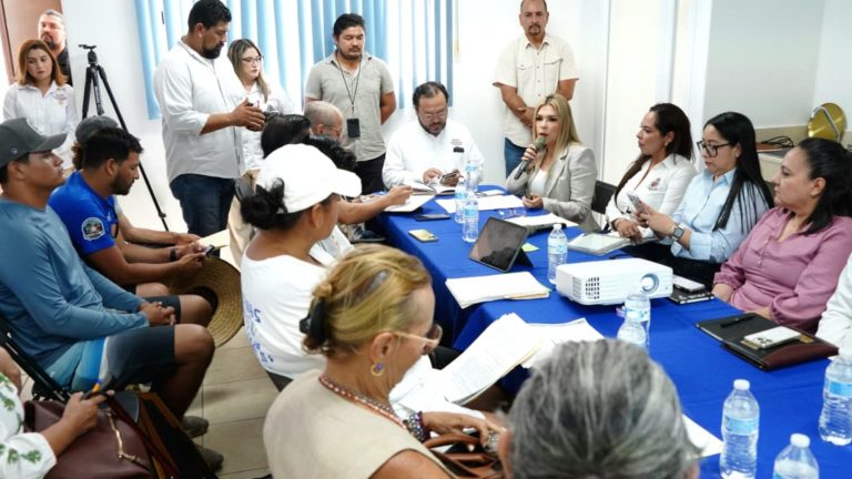 HABRÁ ACCESO A PLAYA, PROMETE EL GOBIERNO; LA MESA DEL DIALOGO SEGUIRÁ PARA ATENDER EL RECLAMO CIUDADANO DE PLAYA COCINAS