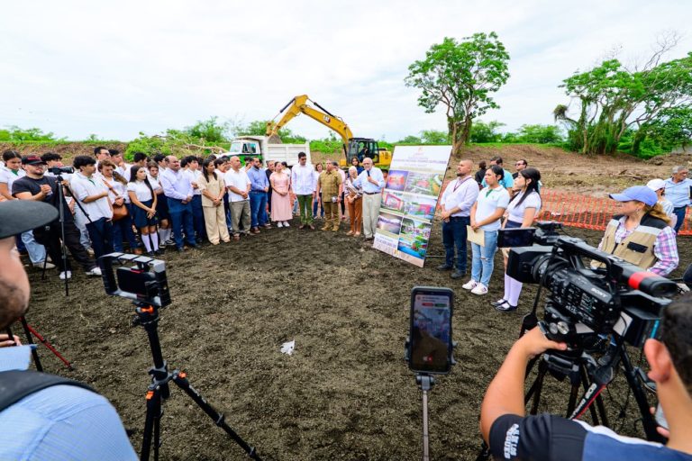 DA INICIOS CONSTRUCCIÓN DE LA UNIVERSIDAD «ROSARIO CASTELLANOS» EN TUXPAN