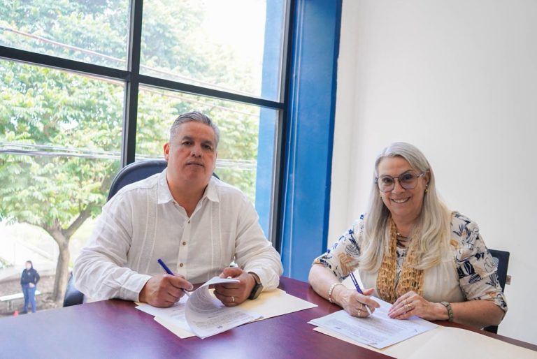 FIRMAN CONVENIO PARA PROFESIONALIZACIÓN DE SERVIDORES PÚBLICOS DE LA SSPC